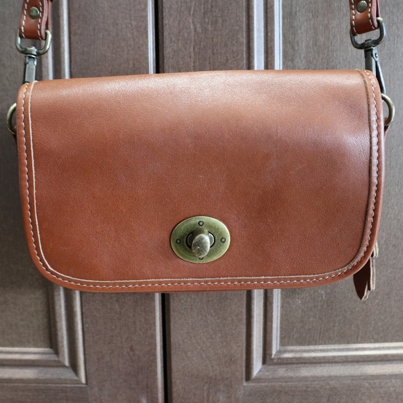 Roots Leather Shoulder Bag - Picture 1 of 8